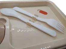 Ланчбокс з ложкою та виделкою розміри 15,221,56,5 см