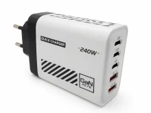 Адаптер (зарядка) на 5 пристроїв одночасно (3×Type‑C + 2×USB).