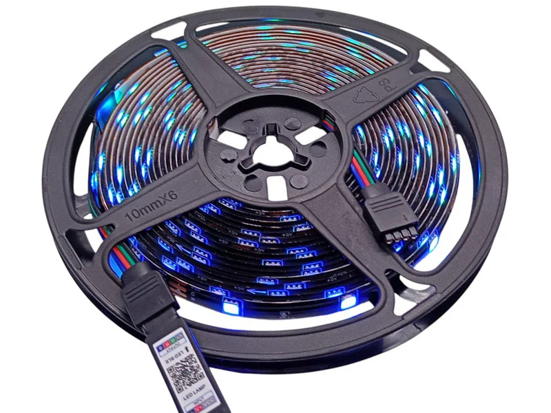 Світлодіодна LED стрічка 5м з Bluetooth управлінням через смартфон (APP BT) | RGB підсвітка для кімнати, ТВ, декору